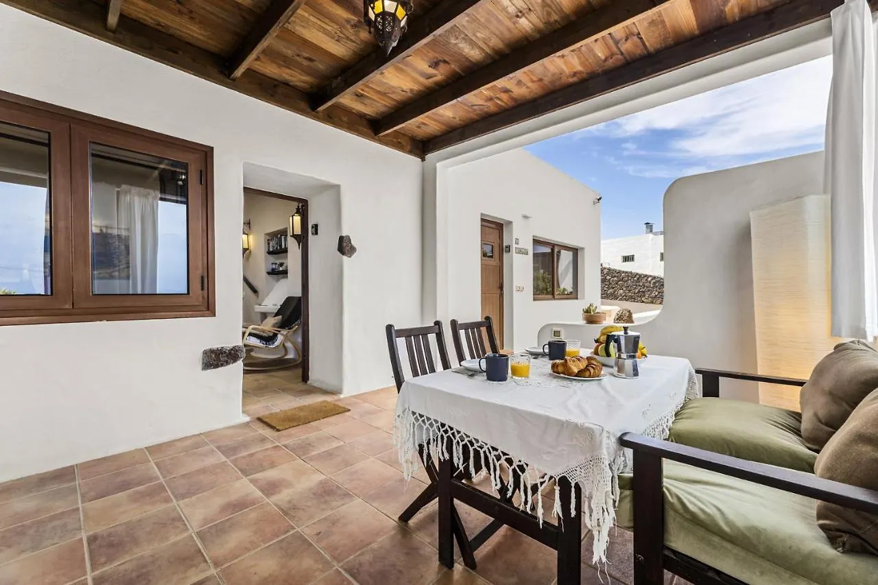 Apartment Maretas - Apartamento Rural Con Piscina Las Brenas