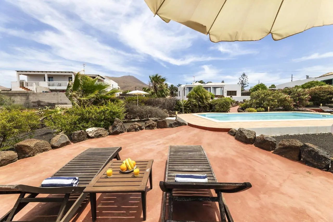 Apartment Maretas - Apartamento Rural Con Piscina Las Brenas